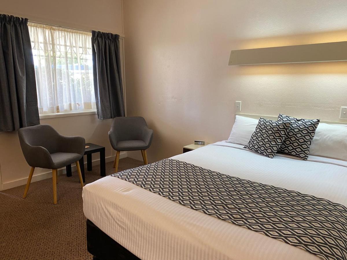 Ben Hall Motor Inn Форбс Екстер'єр фото