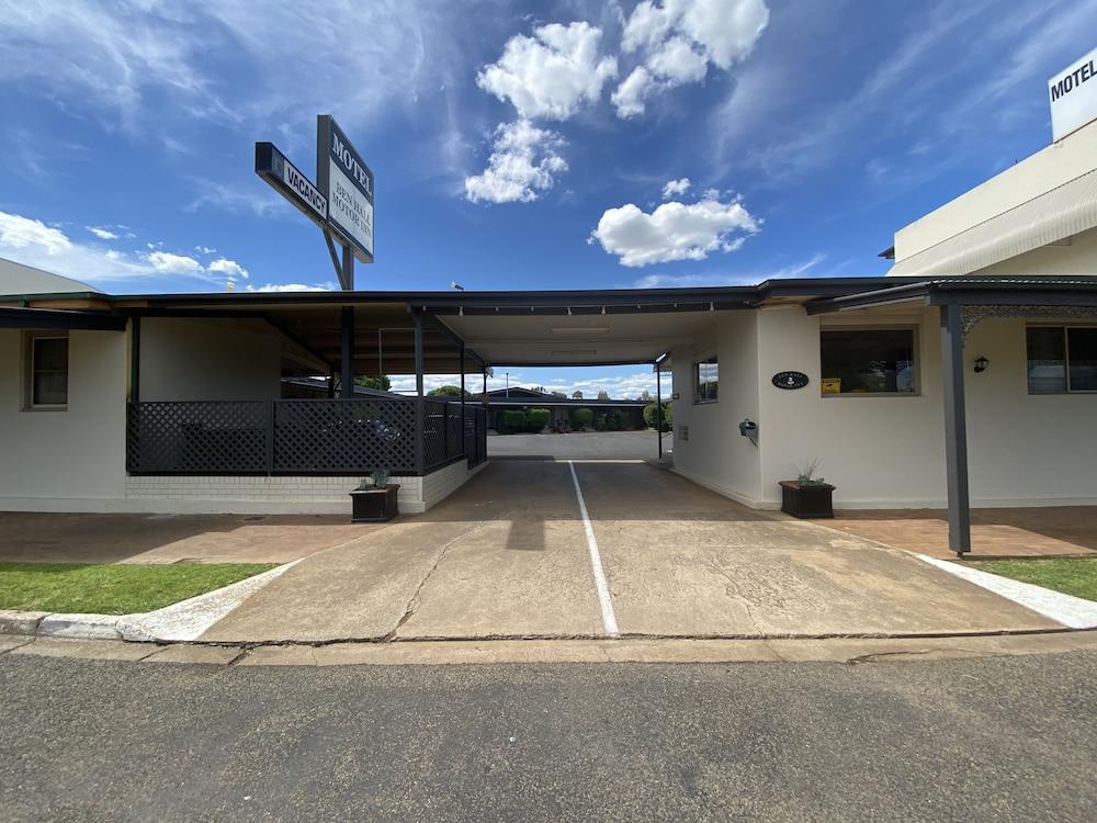 Ben Hall Motor Inn Форбс Екстер'єр фото