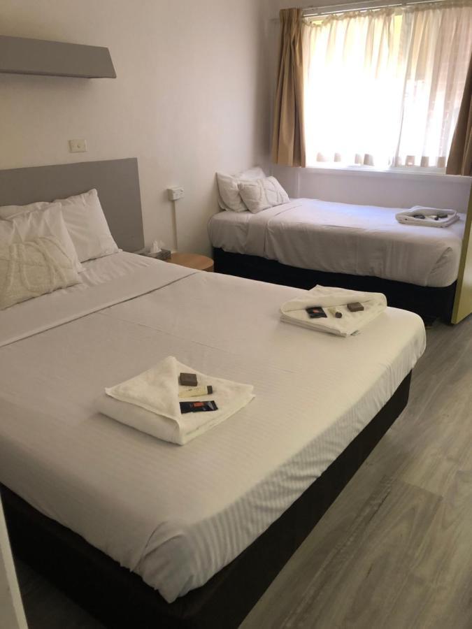 Ben Hall Motor Inn Форбс Екстер'єр фото